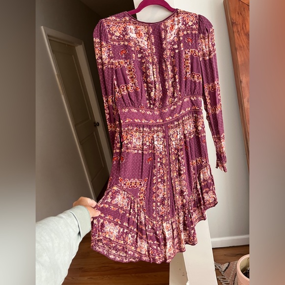 FREE PEOPLE Bridgette Floral Long Sleeve Boho Mini Dress In Berry Combo - Picture 7 of 9